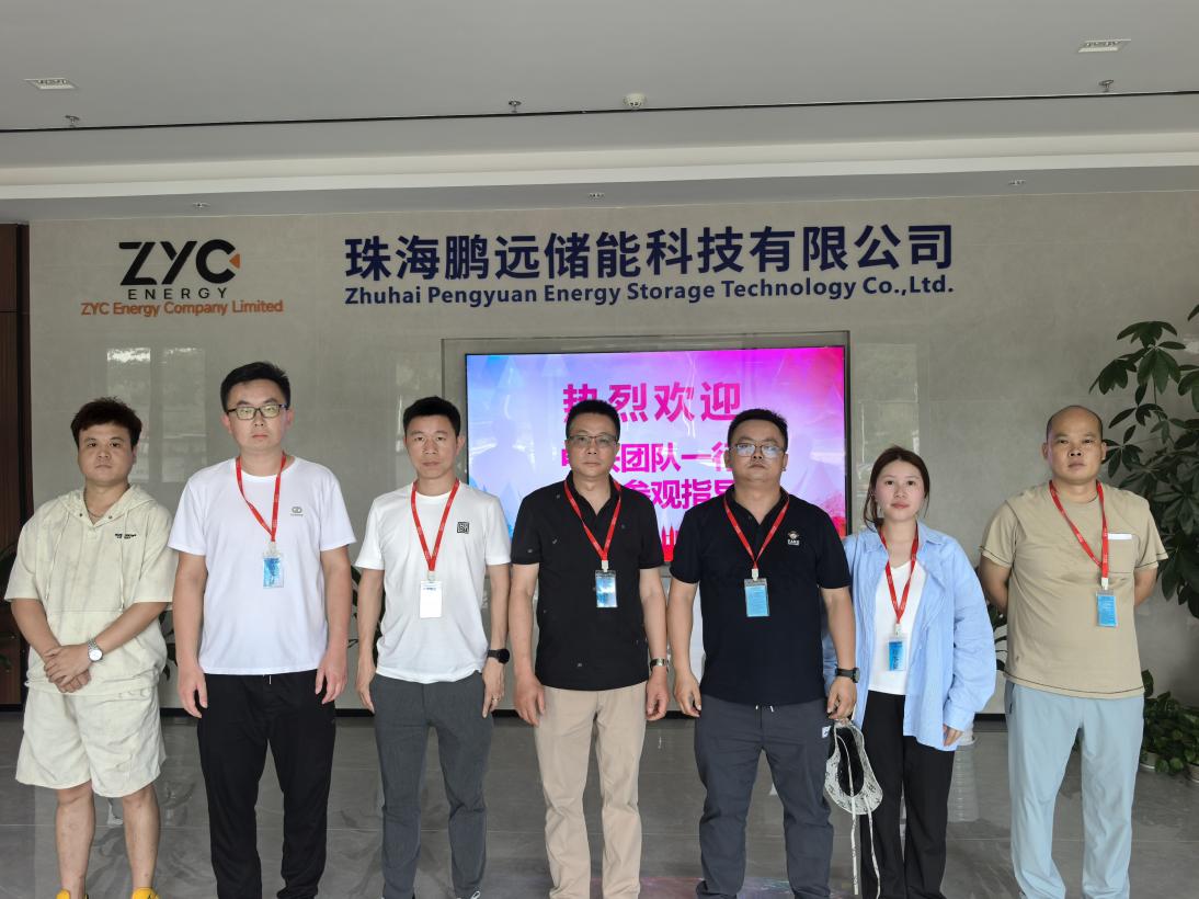 走访企业谋发展，校企联动促共赢